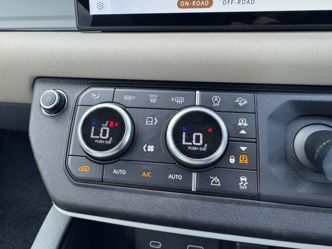 2025 Land Rover Defender