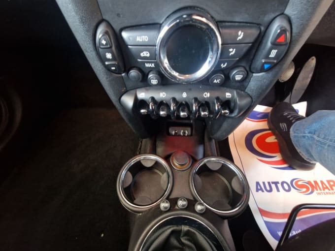 2025 Mini Coupe
