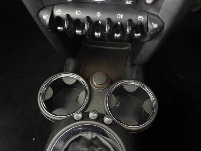2025 Mini Hatch