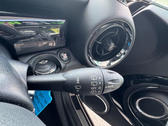2025 Mini Hatch