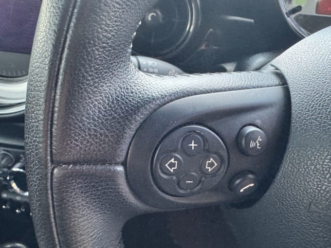 2025 Mini Hatch
