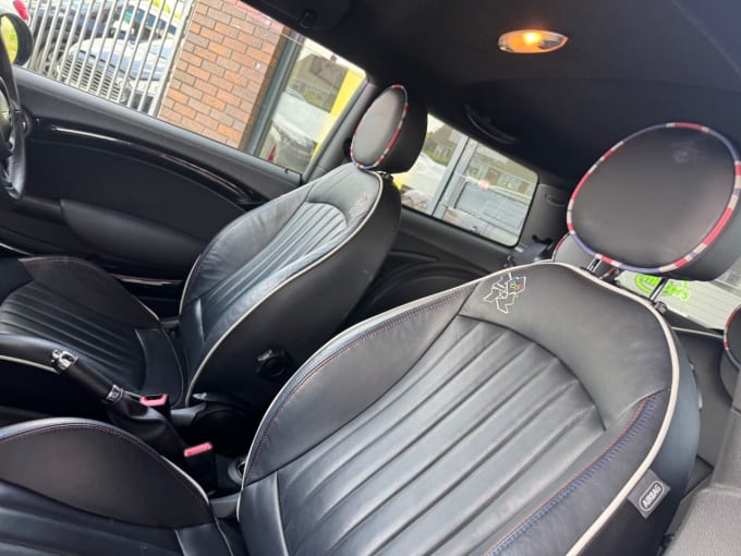 2025 Mini Hatch