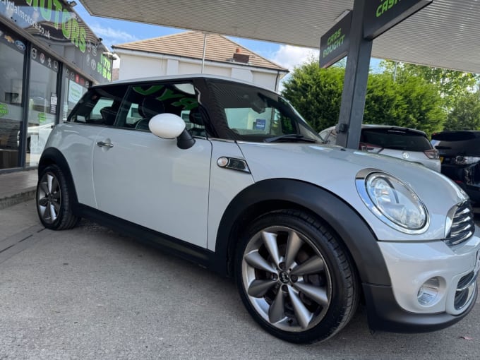 2025 Mini Hatch