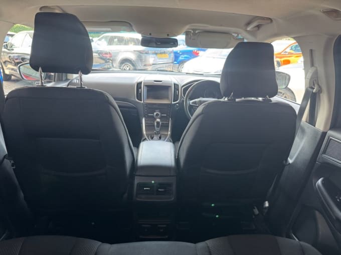 2025 Ford Edge