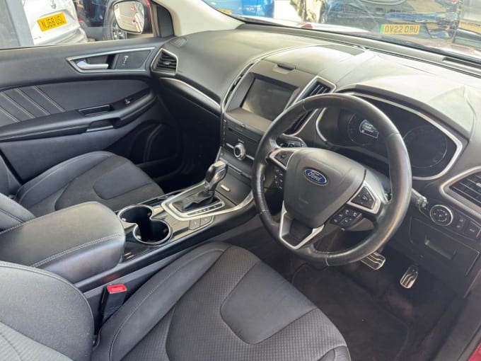 2025 Ford Edge