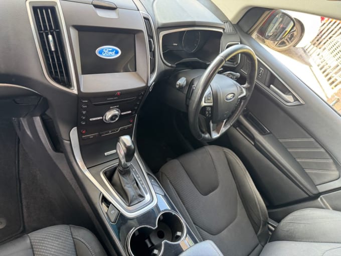 2025 Ford Edge