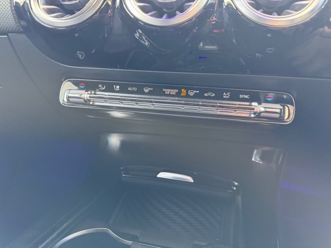 2025 Mercedes-benz Cla