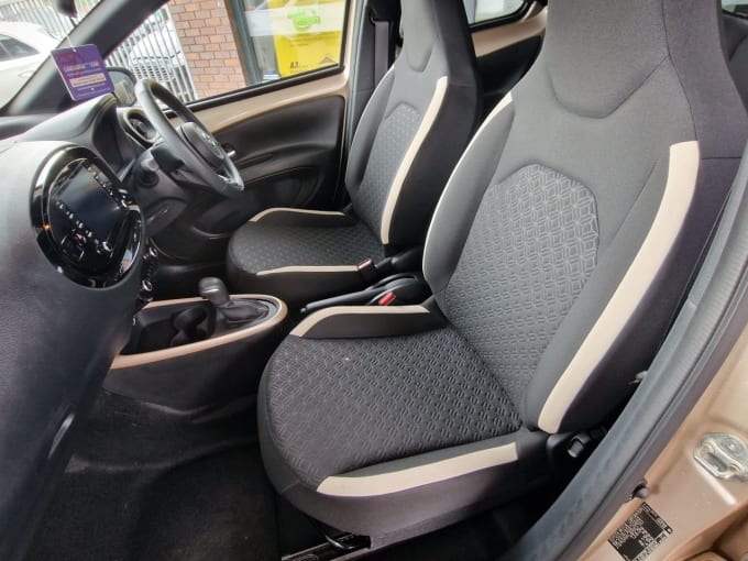 2025 Toyota Aygo X