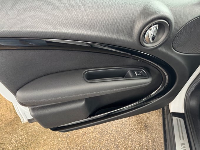 2025 Mini Countryman
