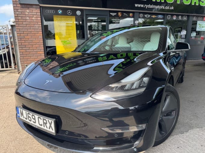 2025 Tesla Model 3