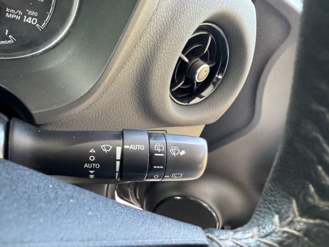2025 Toyota Yaris