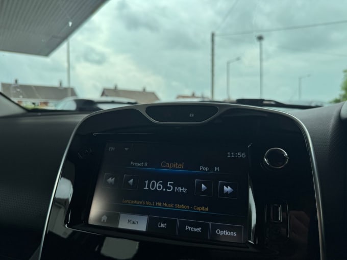 2025 Renault Clio