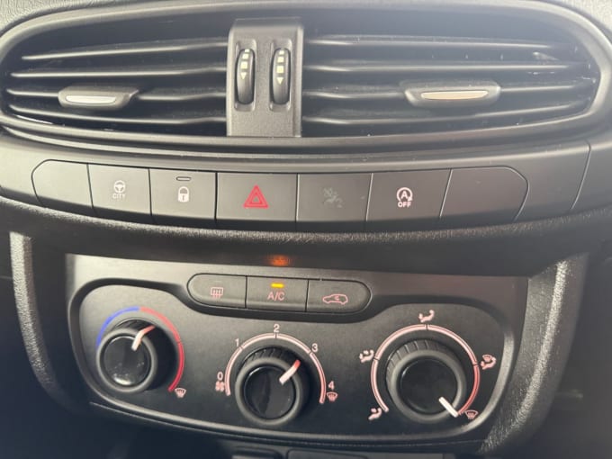 2025 Fiat Tipo