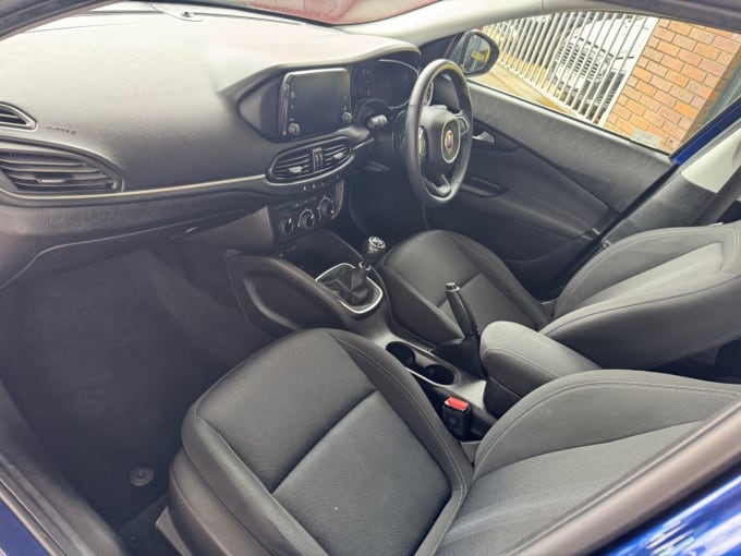 2025 Fiat Tipo
