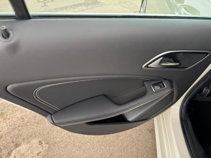 2025 Mercedes-benz A-class
