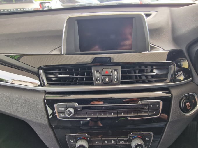 2025 BMW X1