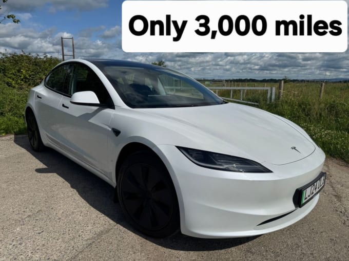 2025 Tesla Model 3