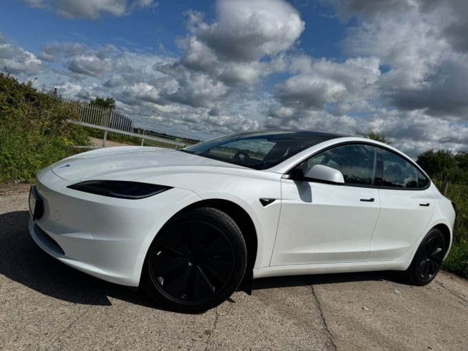 2025 Tesla Model 3