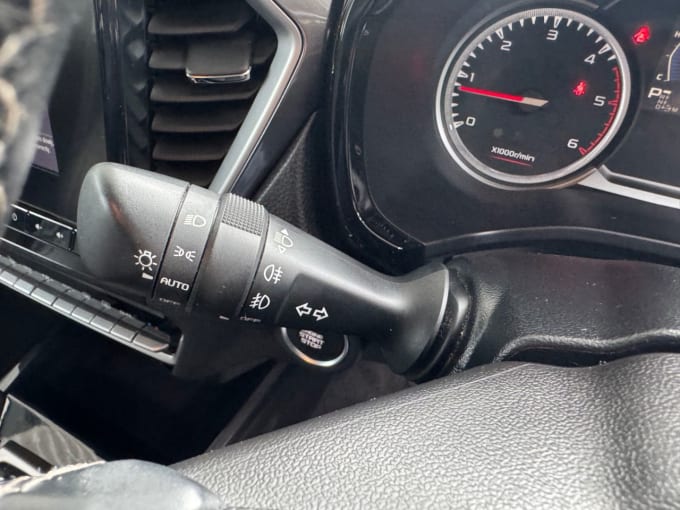 2025 Isuzu D-max