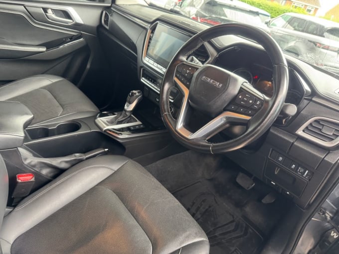 2025 Isuzu D-max