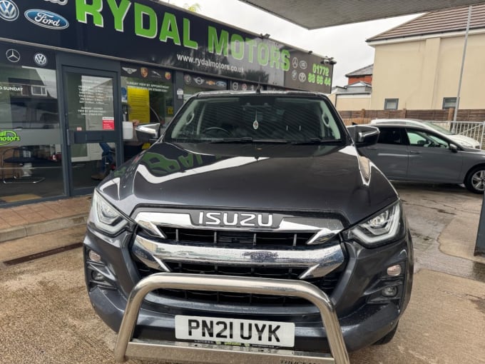 2025 Isuzu D-max