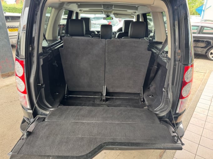 2025 Land Rover Discovery 4