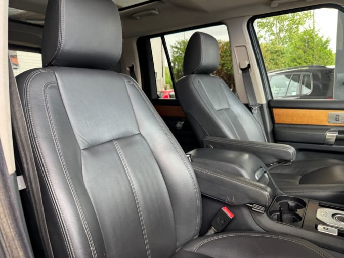 2025 Land Rover Discovery 4