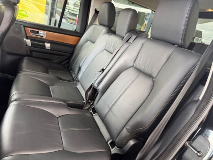 2025 Land Rover Discovery 4