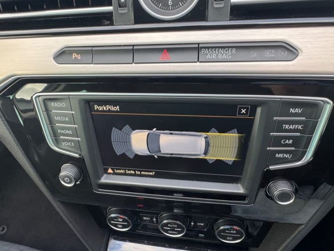 2015 Volkswagen Passat