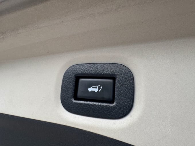 2025 Nissan X-trail