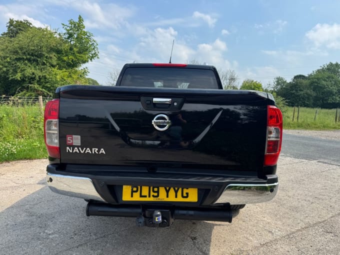 2025 Nissan Navara