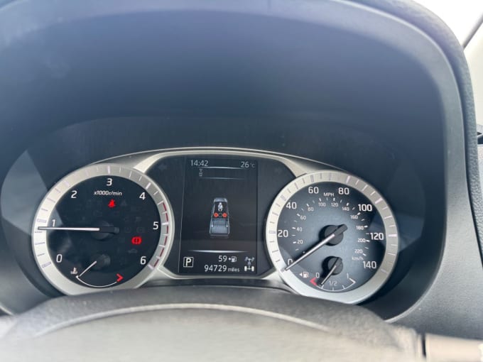 2025 Nissan Navara