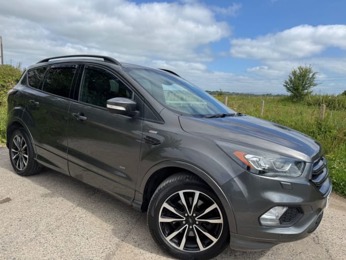 2025 Ford Kuga