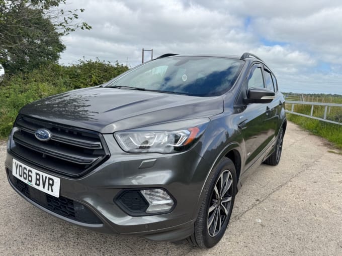 2025 Ford Kuga