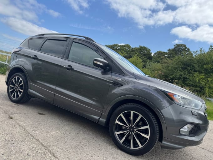 2025 Ford Kuga