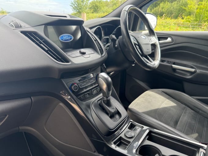 2025 Ford Kuga