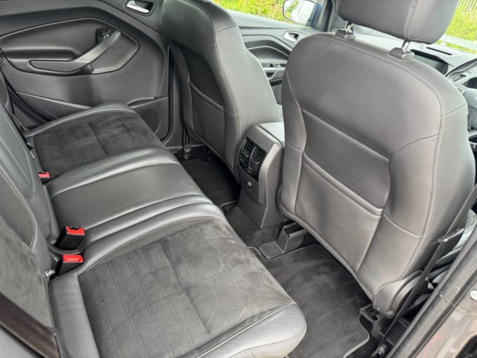 2025 Ford Kuga