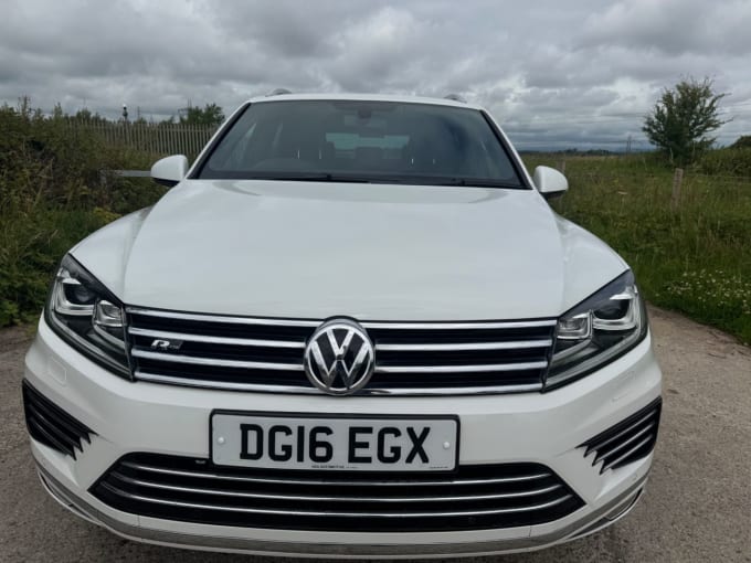 2025 Volkswagen Touareg