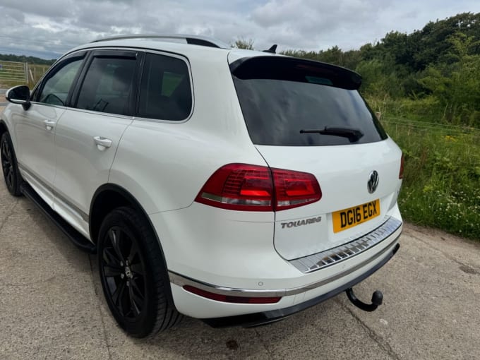 2025 Volkswagen Touareg
