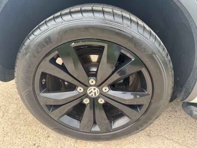 2025 Volkswagen Touareg