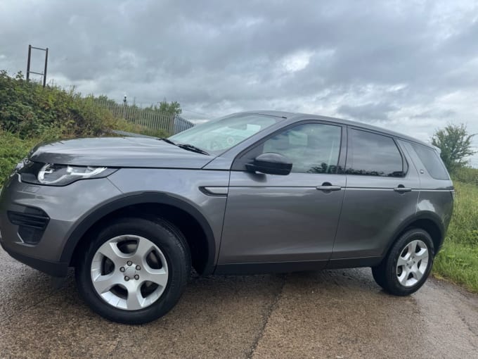 2025 Land Rover Discovery Sport