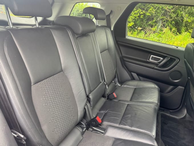 2025 Land Rover Discovery Sport