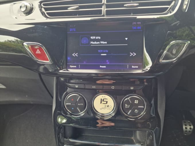 2025 Ds Automobiles Ds 3
