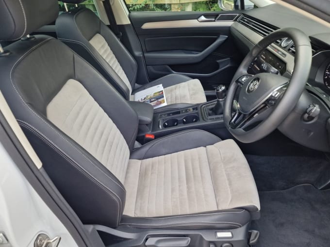 2025 Volkswagen Passat