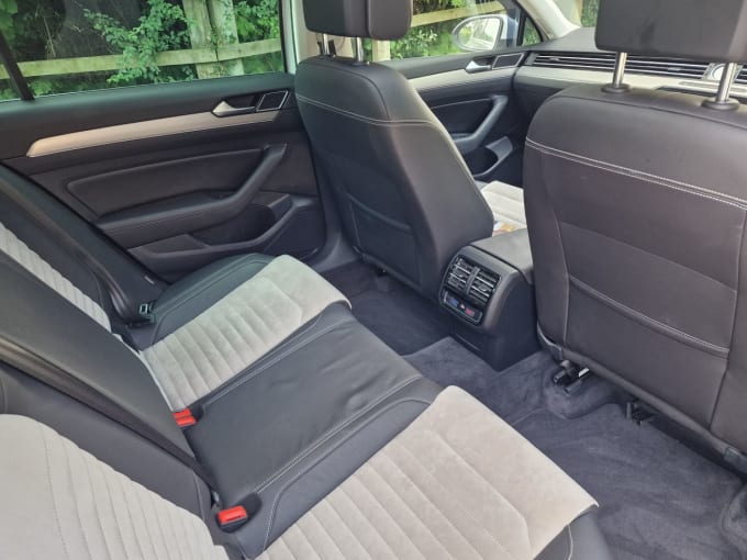 2025 Volkswagen Passat