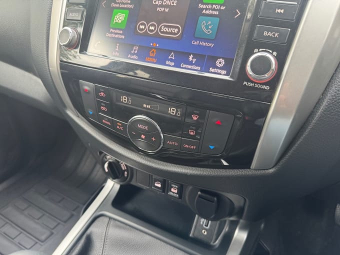 2025 Nissan Navara