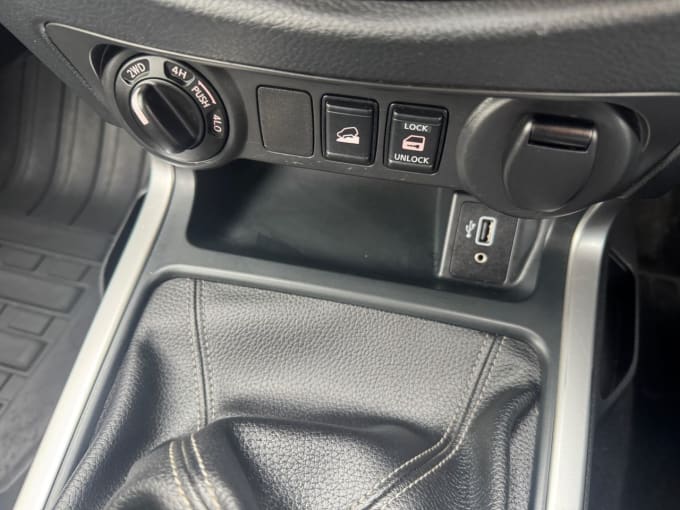 2025 Nissan Navara