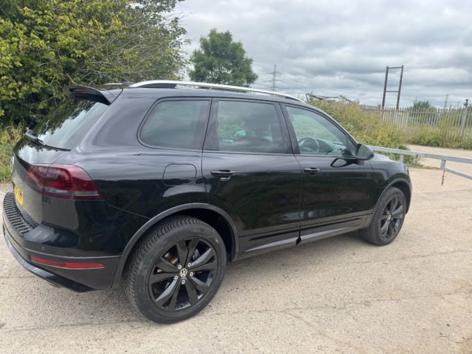 2025 Volkswagen Touareg