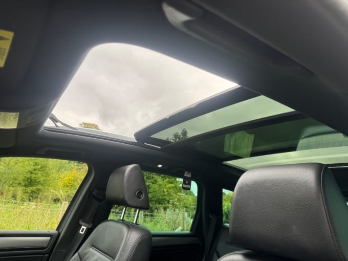 2025 Volkswagen Touareg
