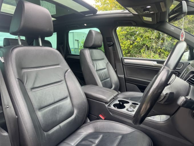 2025 Volkswagen Touareg
